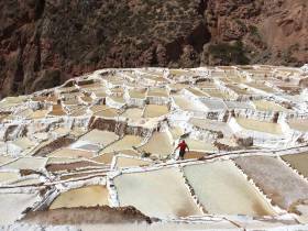 Foto Chinchero, Maras y Moras - Foto de las posas con sal en Maras